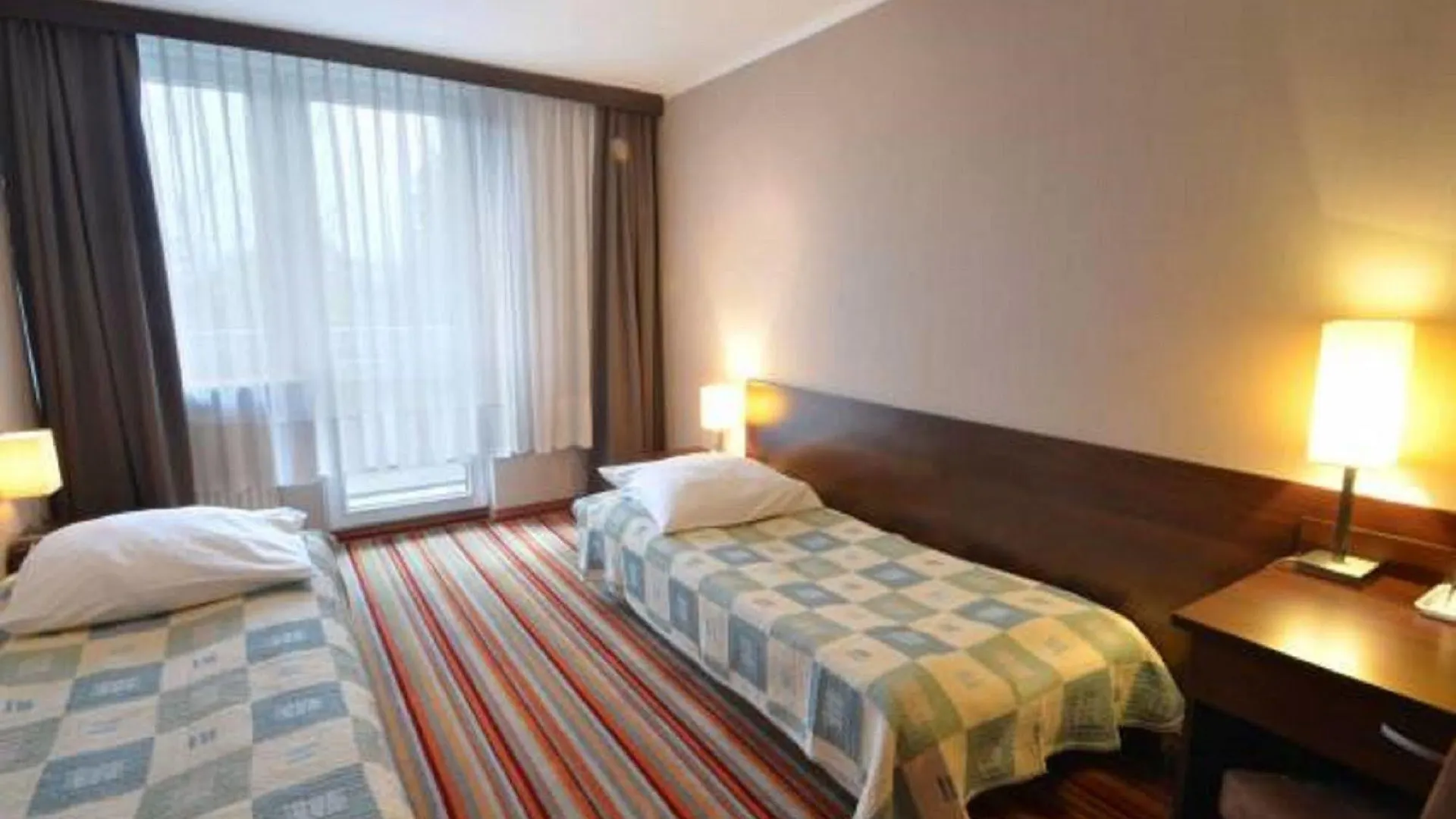 Hotel Dal Γκντανσκ